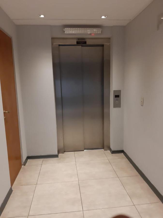 Departamento Centrico En Iss *